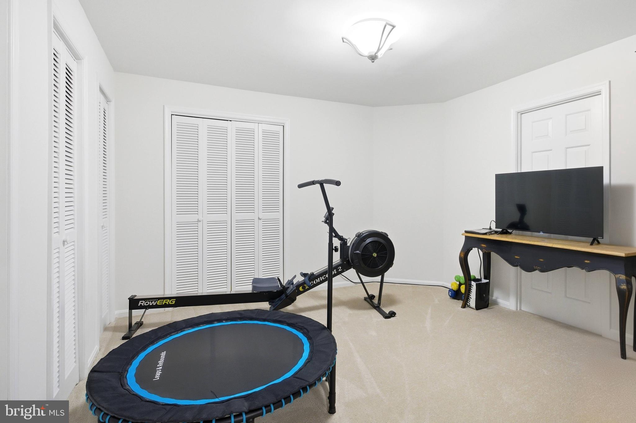 8072 Counselor Road Manassas, VA 20112 - Photo 33 of 49