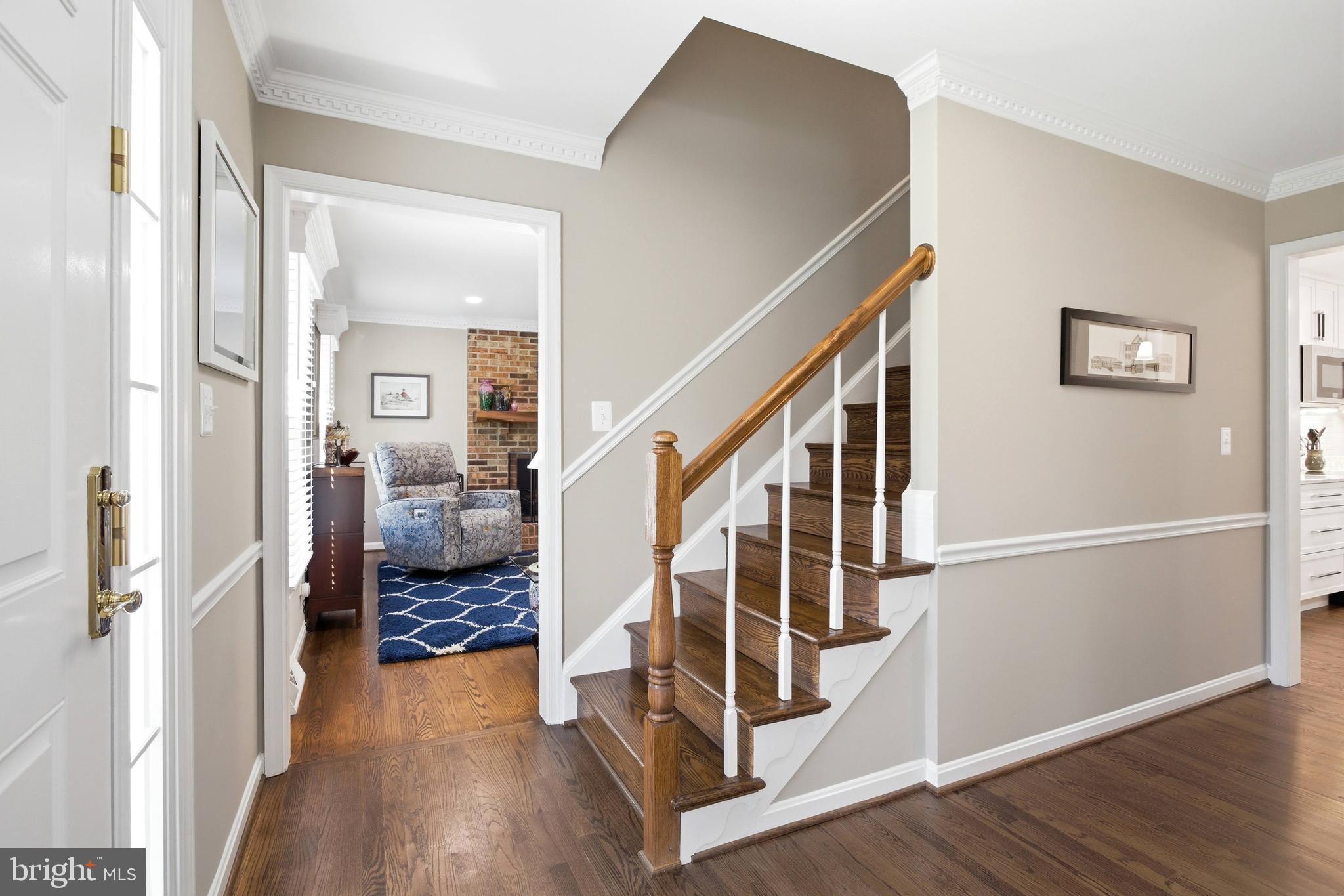 8072 Counselor Road Manassas, VA 20112 - Photo 4 of 49