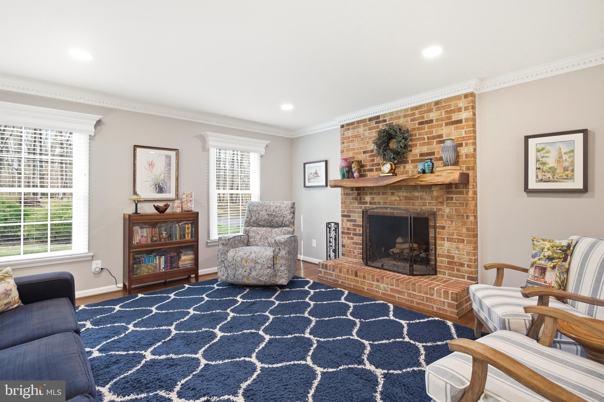 8072 Counselor Road Manassas, VA 20112 - Photo 6 of 49