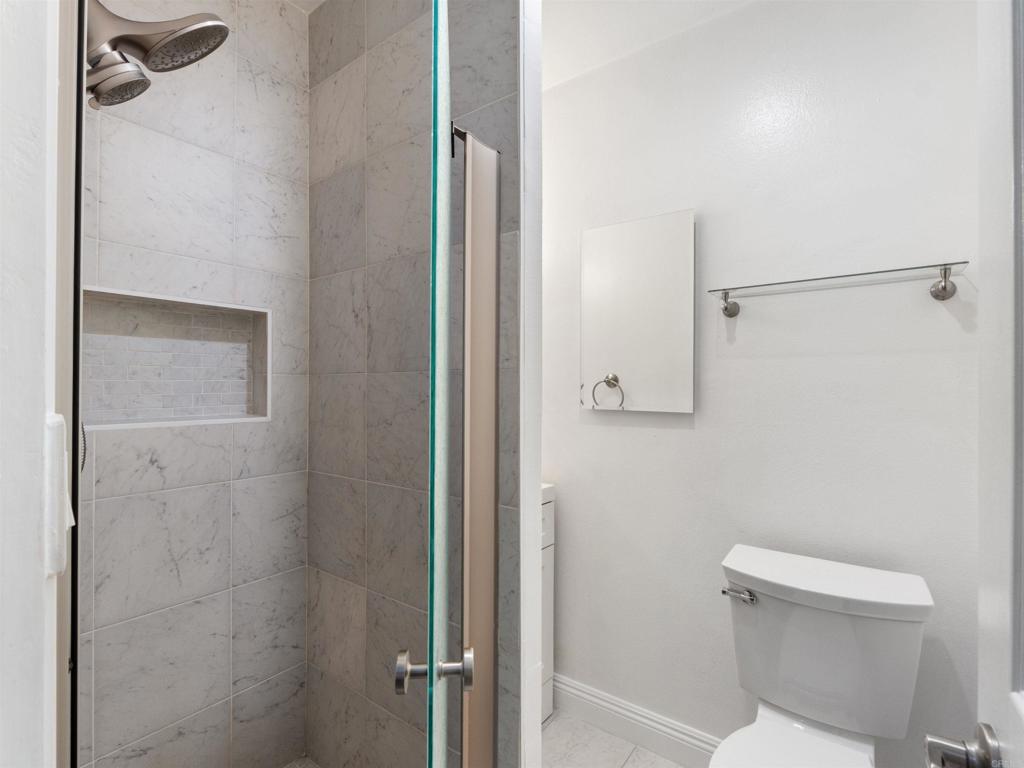 2443 Helix Street Spring Valley, CA 91977 - Photo 18 of 40