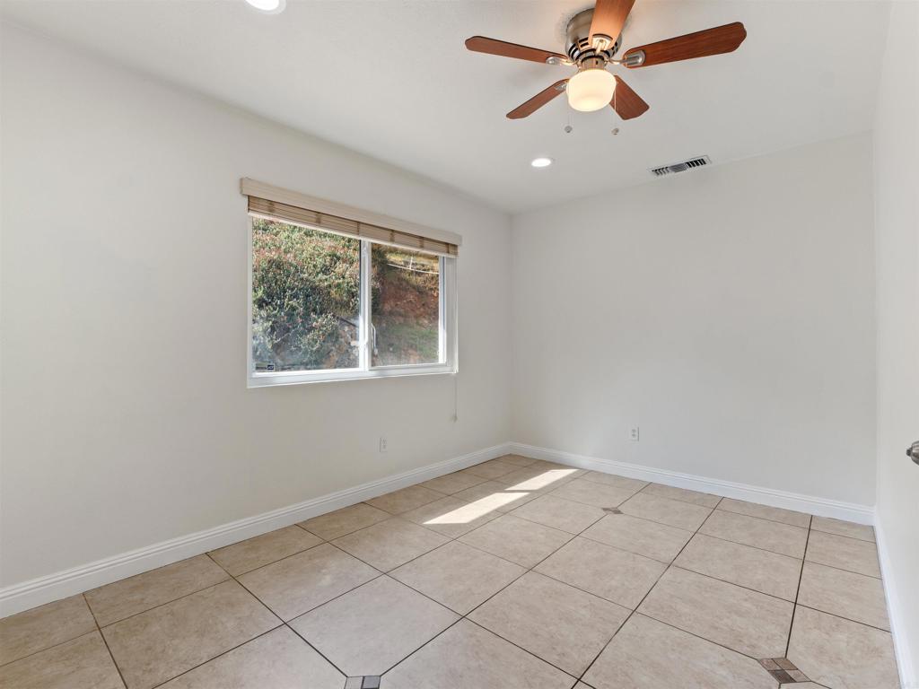2443 Helix Street Spring Valley, CA 91977 - Photo 24 of 40