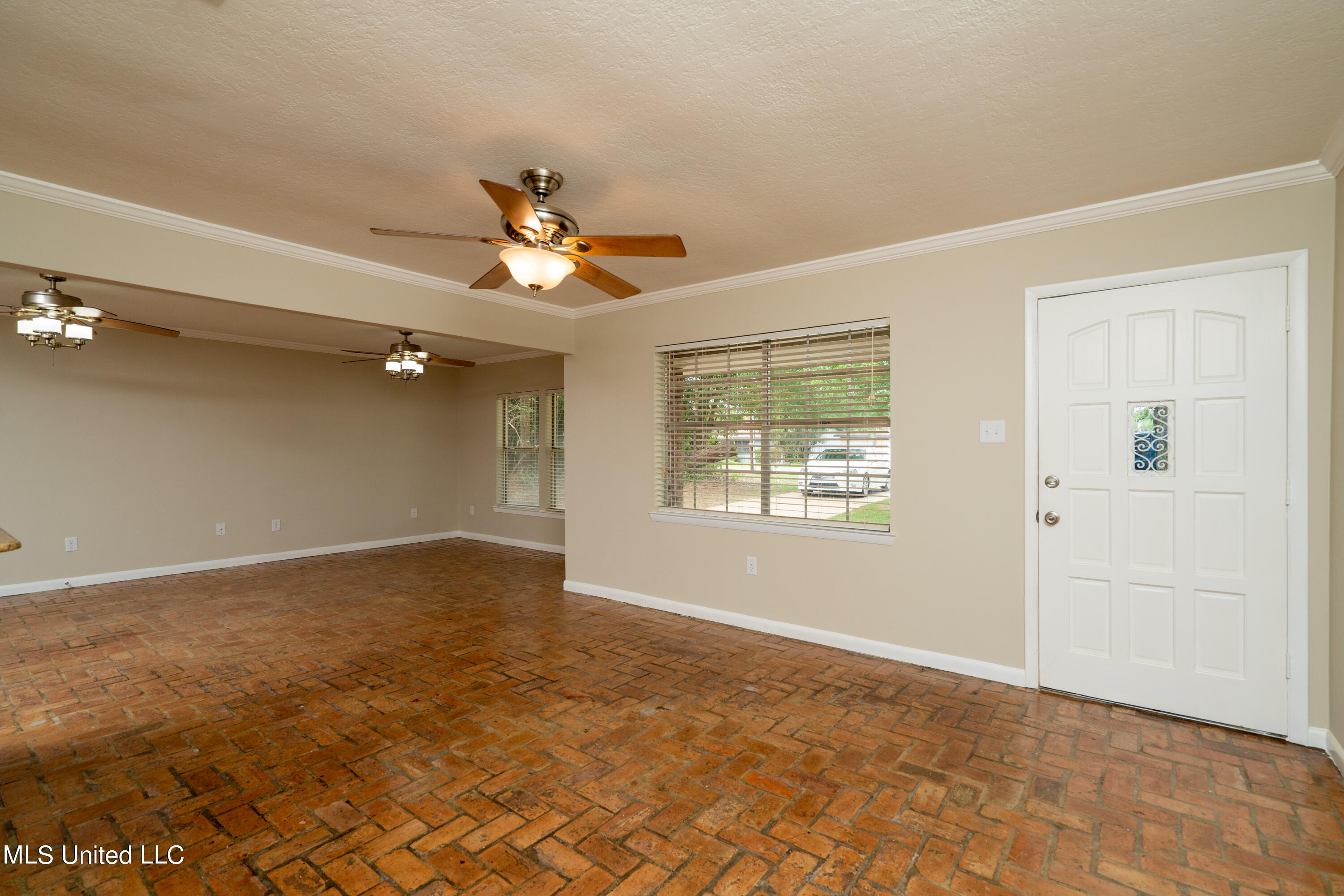 5168 Beatline Road-Living and Dining 2