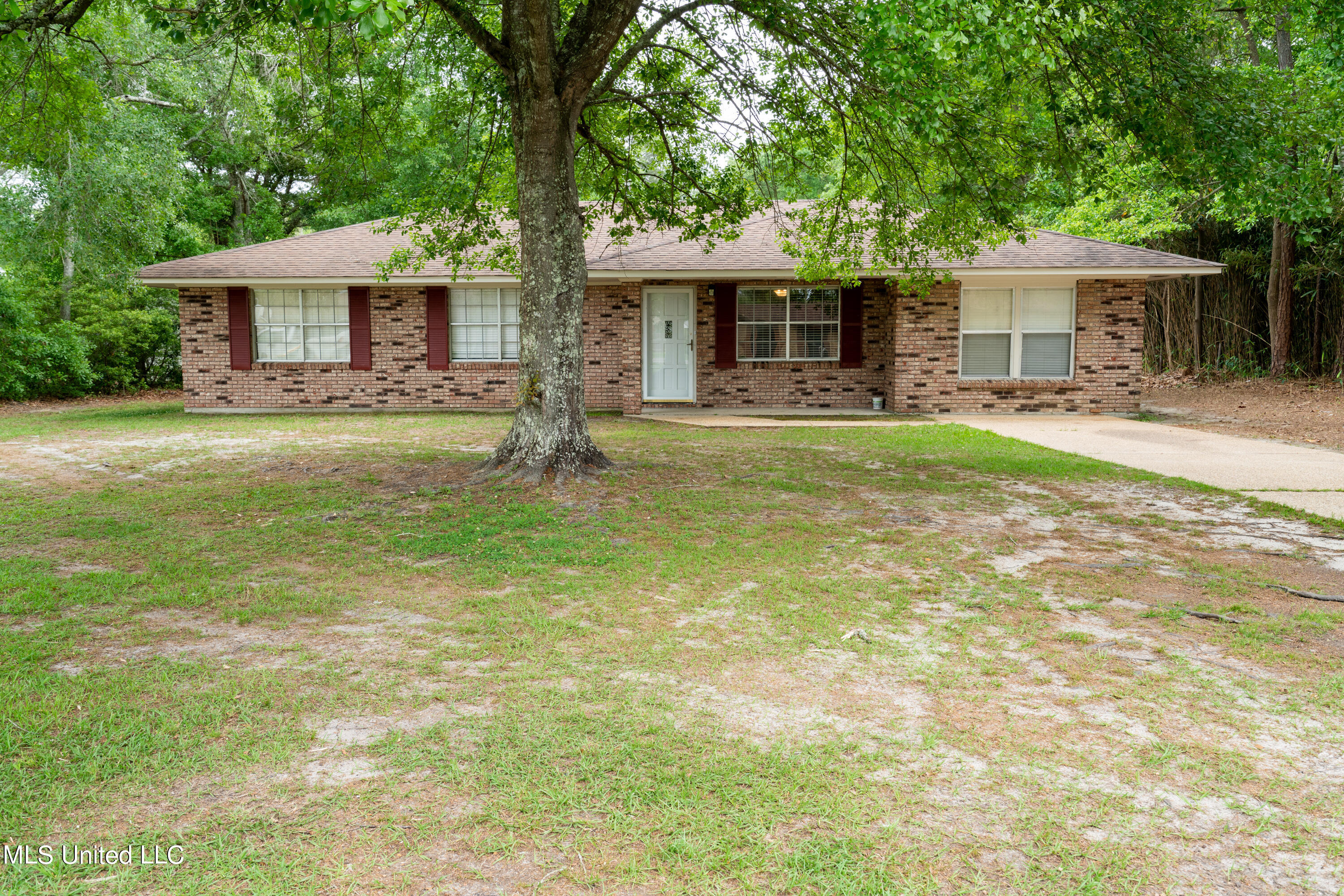 5168 Beatline Road-01806
