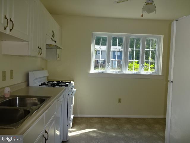1275 Fox Run Reading, PA 19606 - Photo 4 of 12 Gallery Image 4