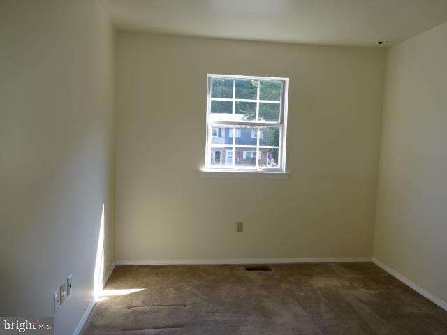 1275 Fox Run Reading, PA 19606 - Photo 8 of 12 Gallery Image 8