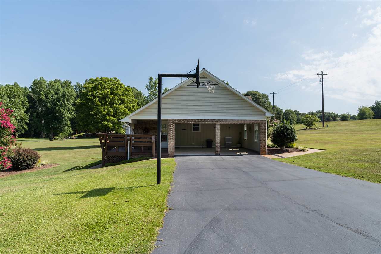 167 State Rd S-42-9538 Chesnee, SC 29323 - Photo 4 of 33 Gallery Image 4