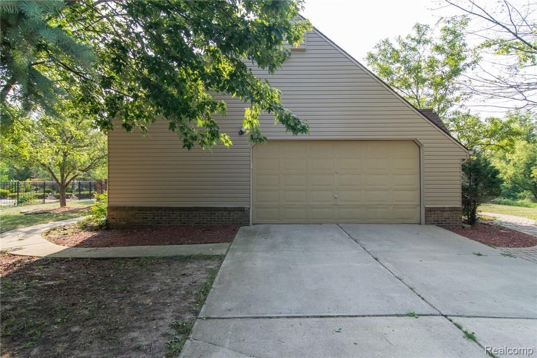 50899 Hanford Road Canton, MI 48187 - Photo 63 of 81 DSC_1580.jpg