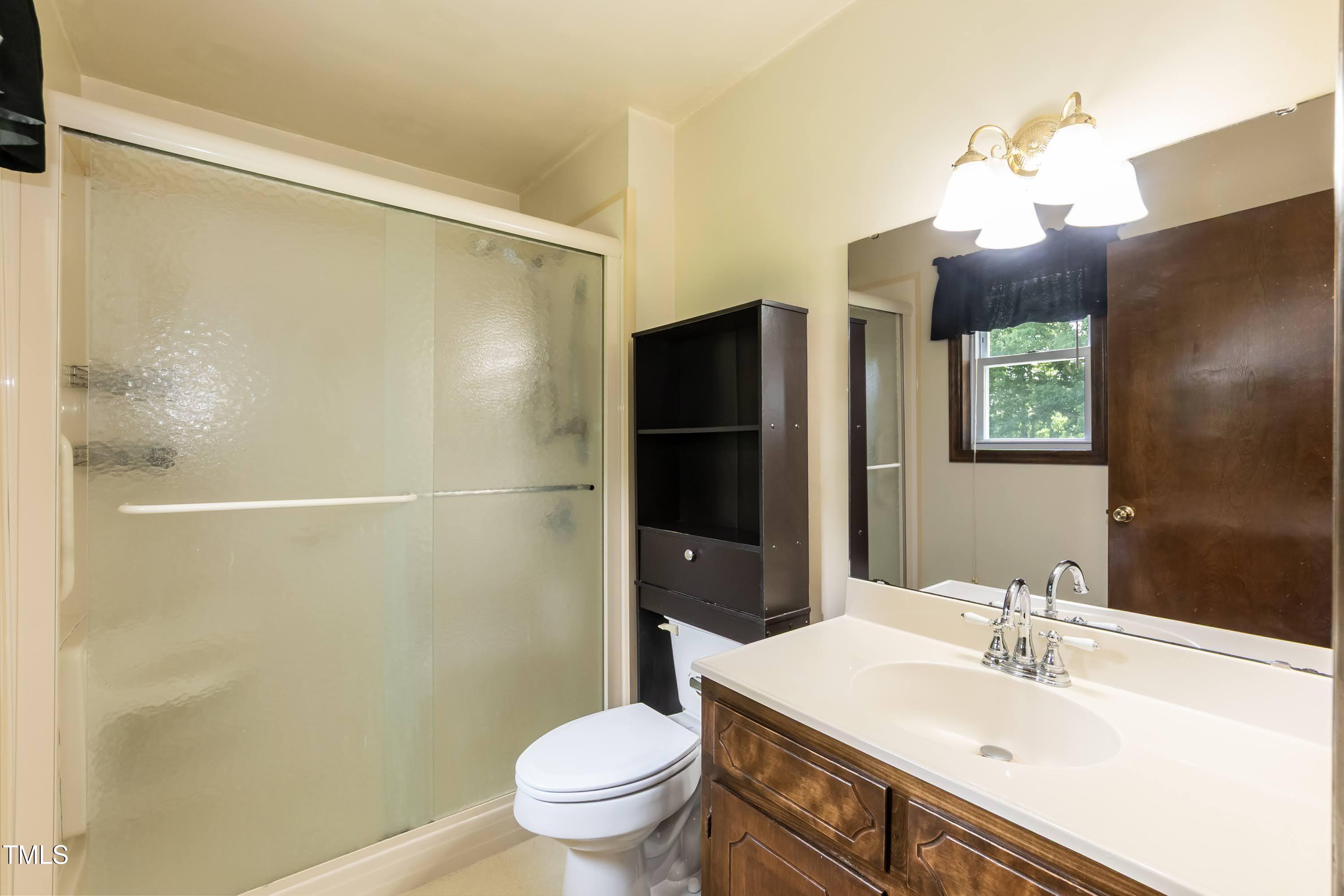 523 Edwards Road Henderson, NC 27537 - Photo 15 of 26 Primary Bath 01