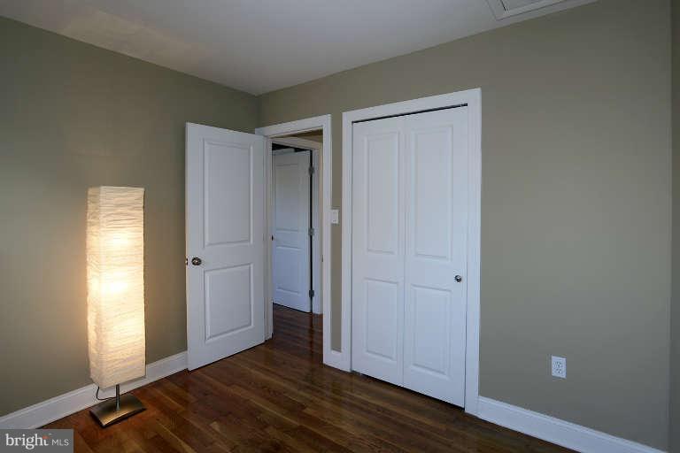6241 Gilston Park Road Baltimore, MD 21228 - Photo 15 of 25 Bedroom 3