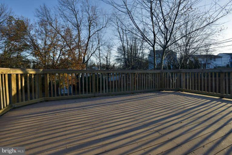 6241 Gilston Park Road Baltimore, MD 21228 - Photo 8 of 25 Exterior (Rear)