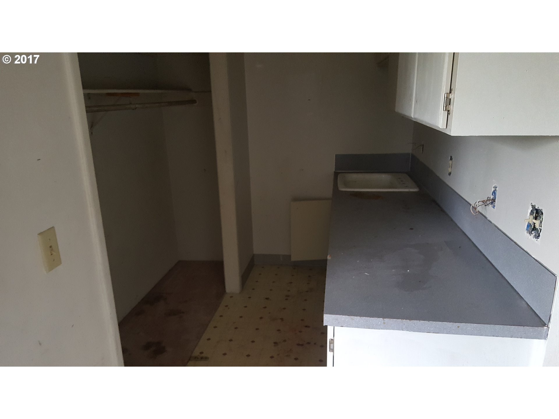315 Northwest 10th Street Pendleton, OR 97801 - Photo 11 of 16 Gallery Image 11
