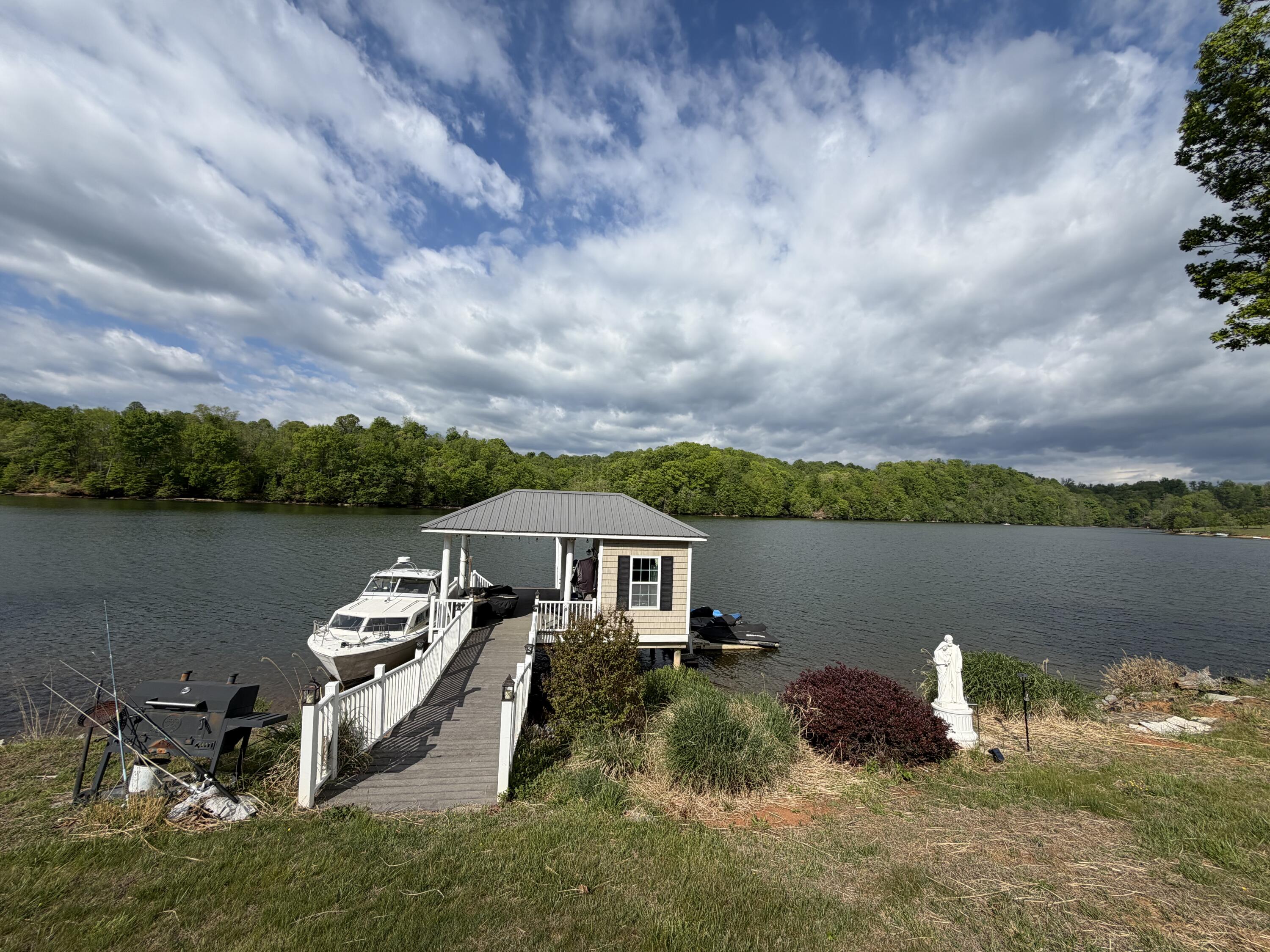 Lot 10 Bradford Court Goodview, VA 24095 - Photo 2 of 8 IMG_2756