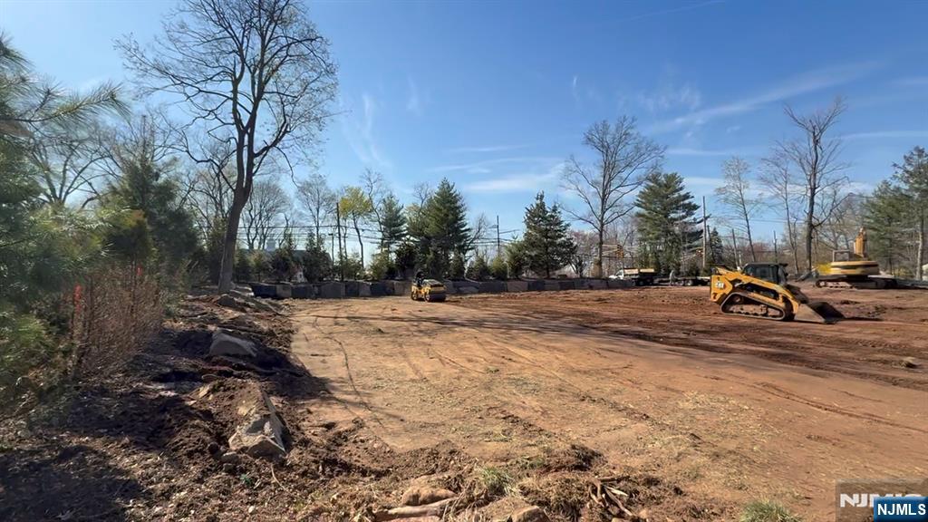 173 Schraalenburgh Road Haworth, NJ 07641 - Photo 4 of 7