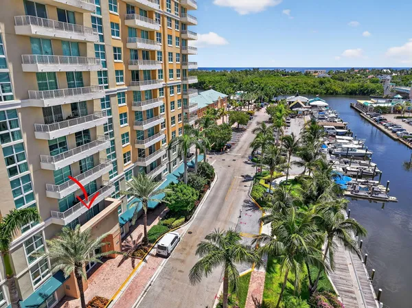 $5,500 | 625 Casa Loma Boulevard, Unit 306, Boynton Beach, FL 33435