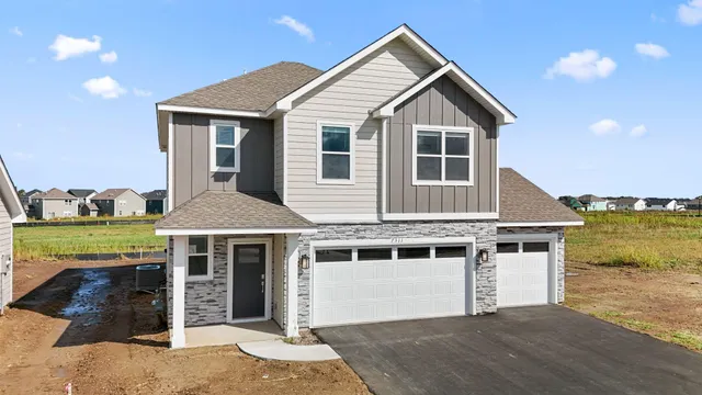 $459,925 | 7311 184th Street West, Lakeville, MN 55044