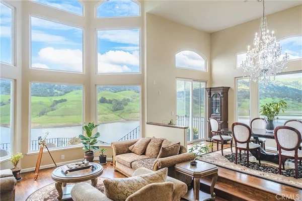 $1,800,000 | 2987 Holiday Court, Morgan Hill, CA 95037