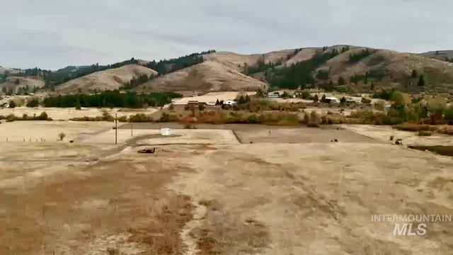 $20,000 | 2 Circle Drive, Council, ID 83612