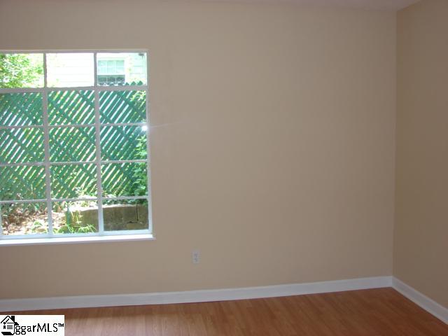 218 Brookside Road Spartanburg, SC 29301 - Photo 4 of 13 Gallery Image 4