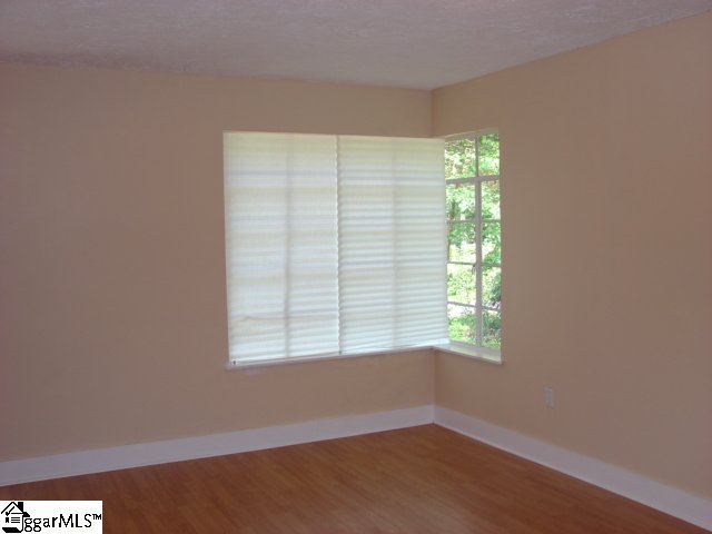 218 Brookside Road Spartanburg, SC 29301 - Photo 9 of 13 Gallery Image 9