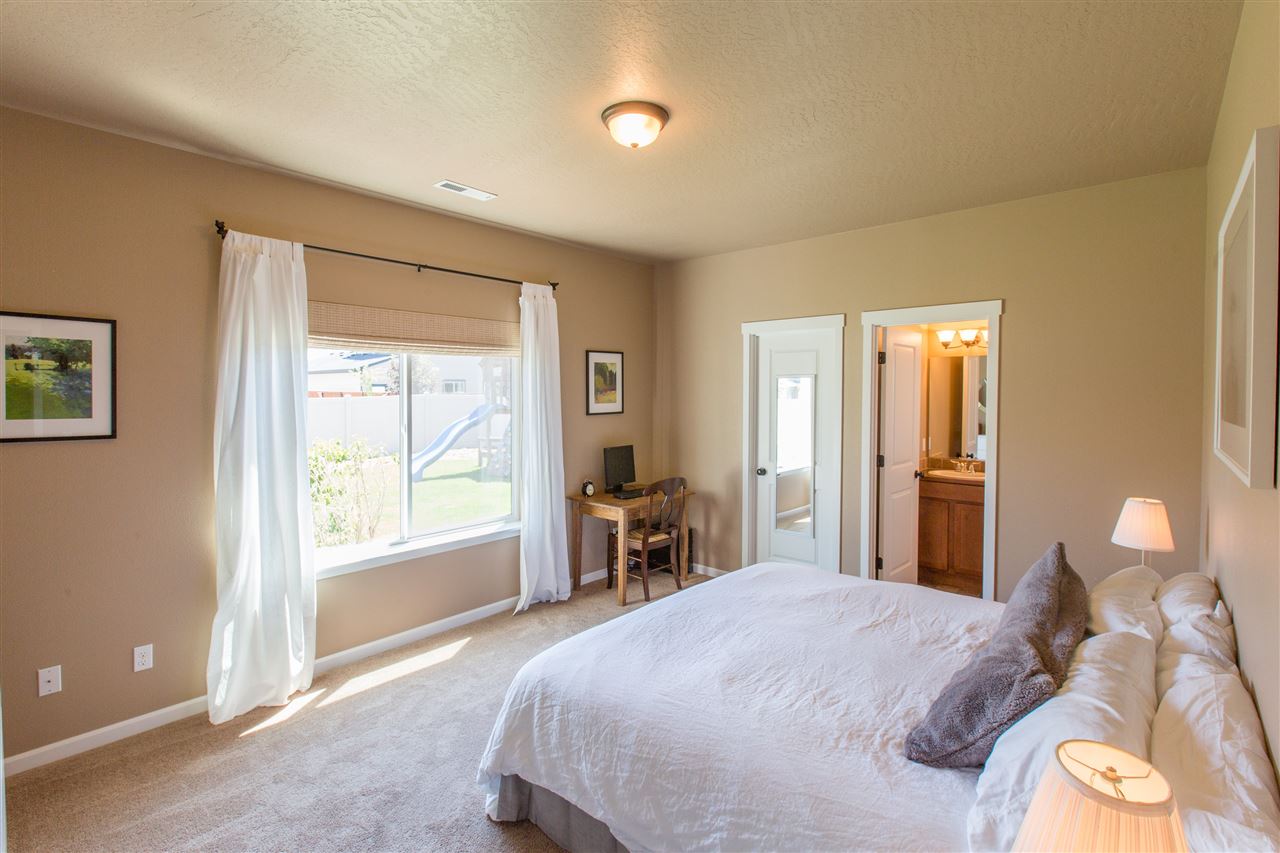 2605 West Westover Road Spokane, WA 99208 - Photo 11 of 20