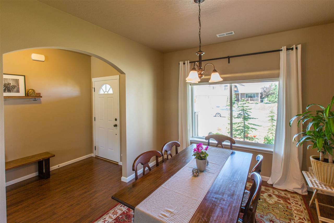 2605 West Westover Road Spokane, WA 99208 - Photo 3 of 20