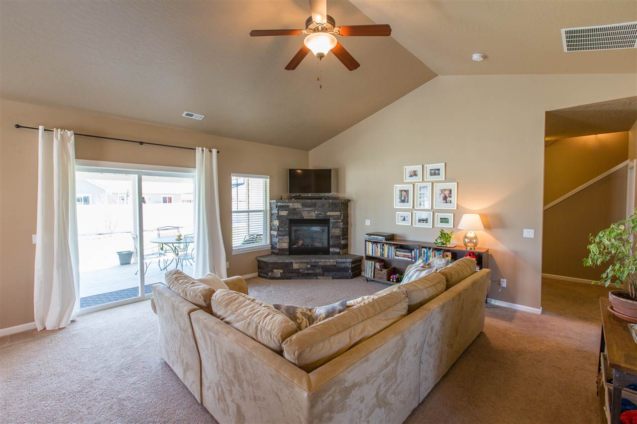2605 West Westover Road Spokane, WA 99208 - Photo 5 of 20