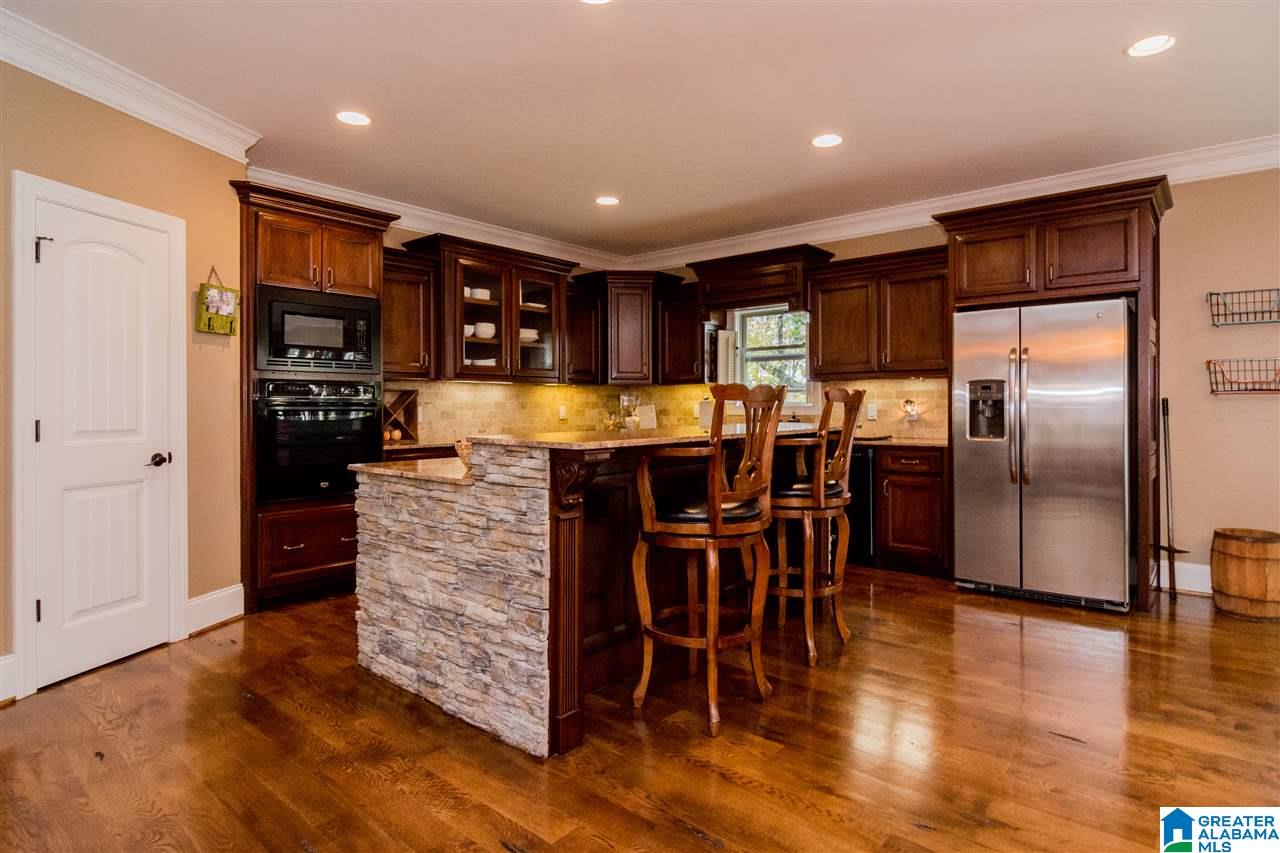 362 Hickory Valley Road Trussville, AL 35173 - Photo 7 of 50
