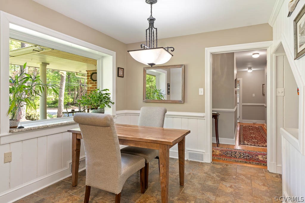 8423 Cherokee Road Richmond, VA 23235 - Photo 6 of 34 Gallery Image 6