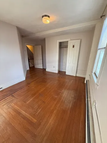 $2,750 | 97 Friend Street, Unit B, Amesbury, MA 01913