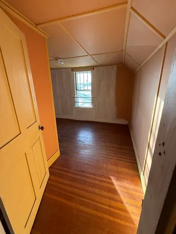 $2,750 | 97 Friend Street, Unit B, Amesbury, MA 01913