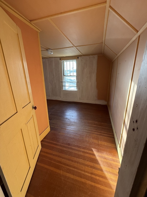 97 Friend Street, Unit B Amesbury, MA 01913 - Photo 14 of 32