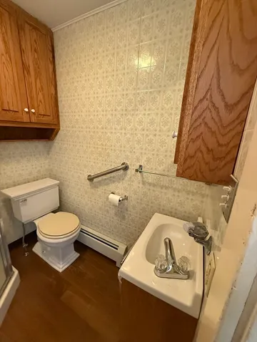 $2,750 | 97 Friend Street, Unit B, Amesbury, MA 01913