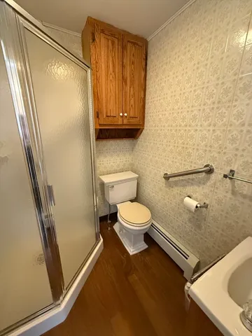 $2,750 | 97 Friend Street, Unit B, Amesbury, MA 01913