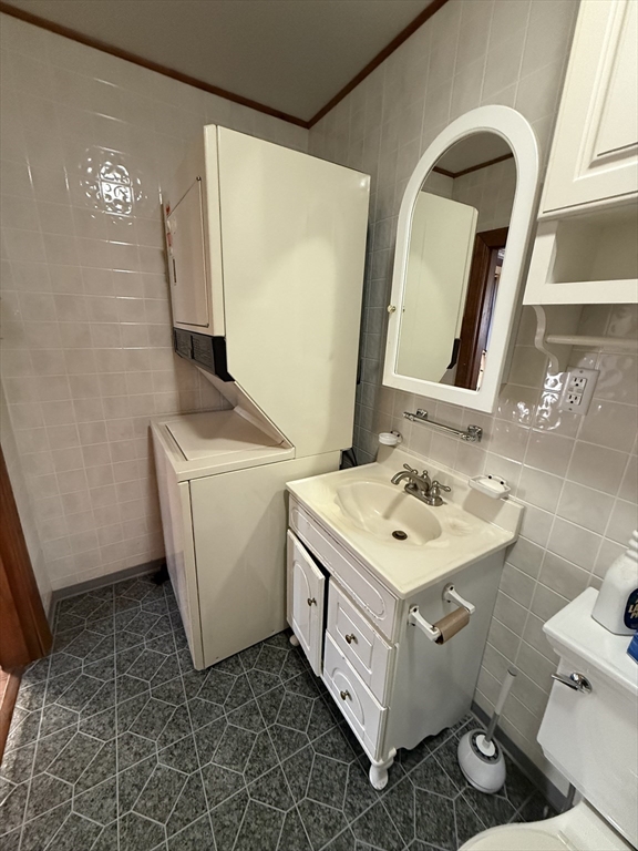 97 Friend Street, Unit B Amesbury, MA 01913 - Photo 23 of 32