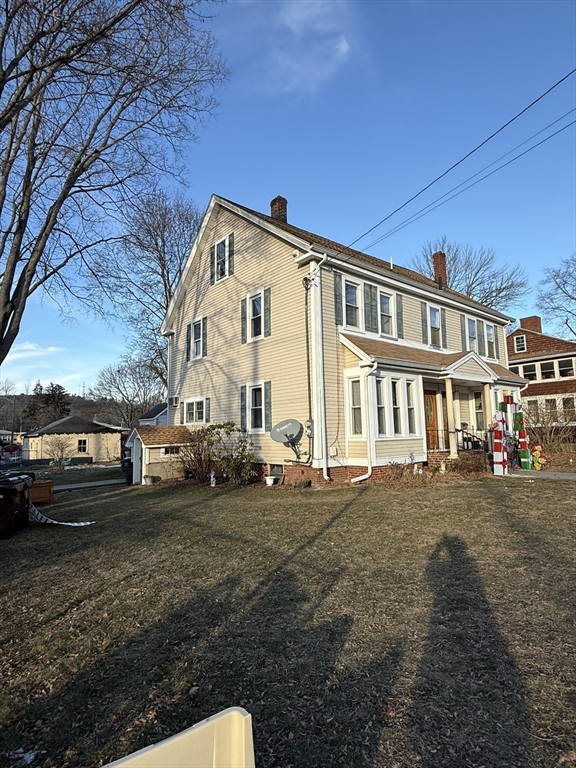 97 Friend Street, Unit B Amesbury, MA 01913 - Photo 3 of 32