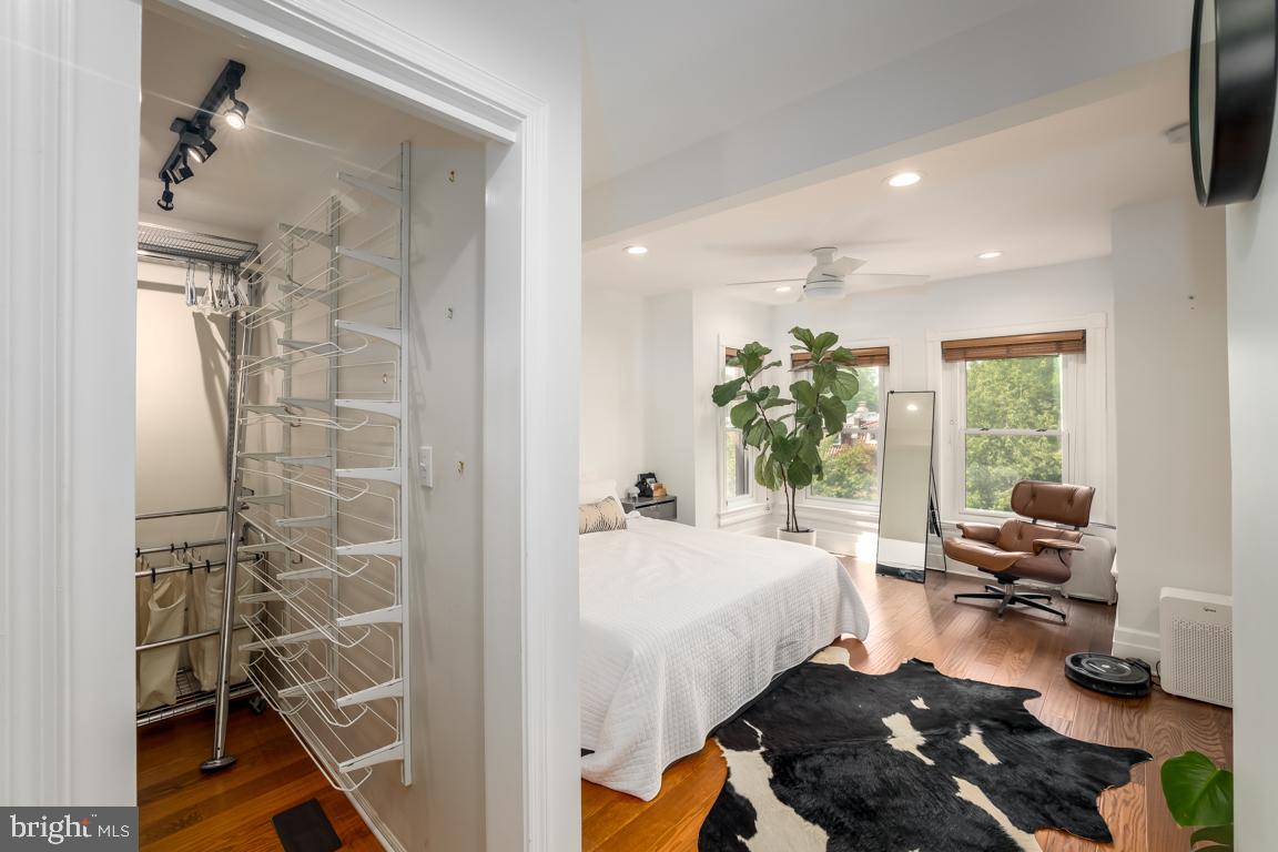 1680 Irving Street Northwest Washington, DC 20010 - Photo 15 of 49 UNIT 2