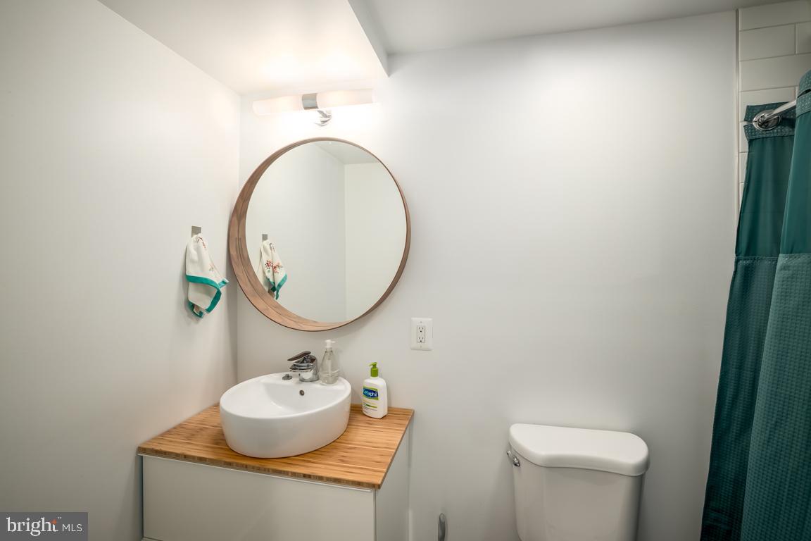 1680 Irving Street Northwest Washington, DC 20010 - Photo 35 of 49 UNIT 3