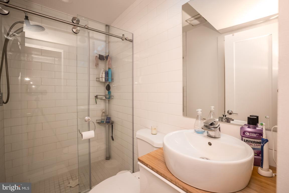 1680 Irving Street Northwest Washington, DC 20010 - Photo 38 of 49 UNIT 3