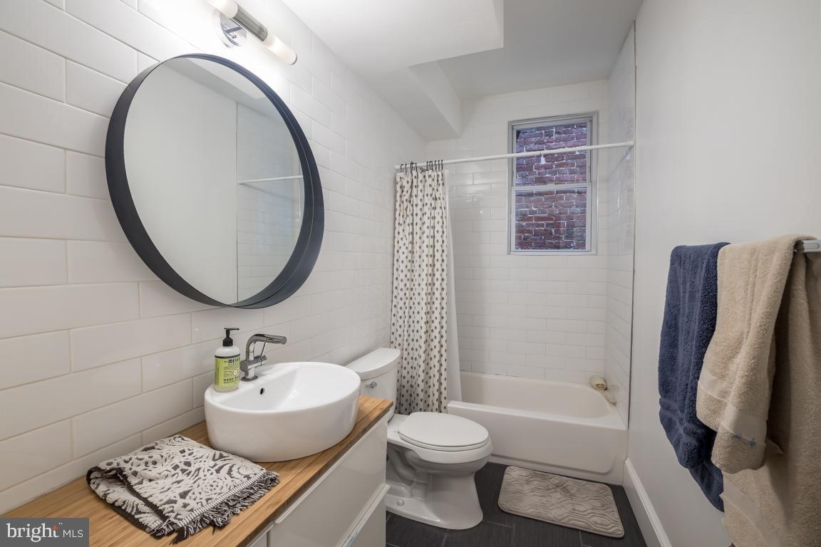 1680 Irving Street Northwest Washington, DC 20010 - Photo 45 of 49 UNIT 1