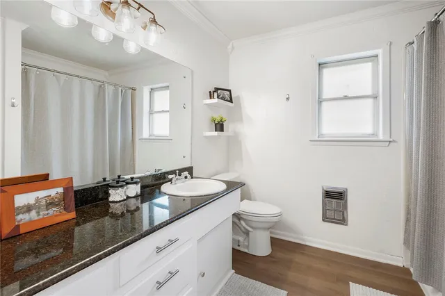 $2,000 | 3514 Midwest Drive, Bryan, TX 77802