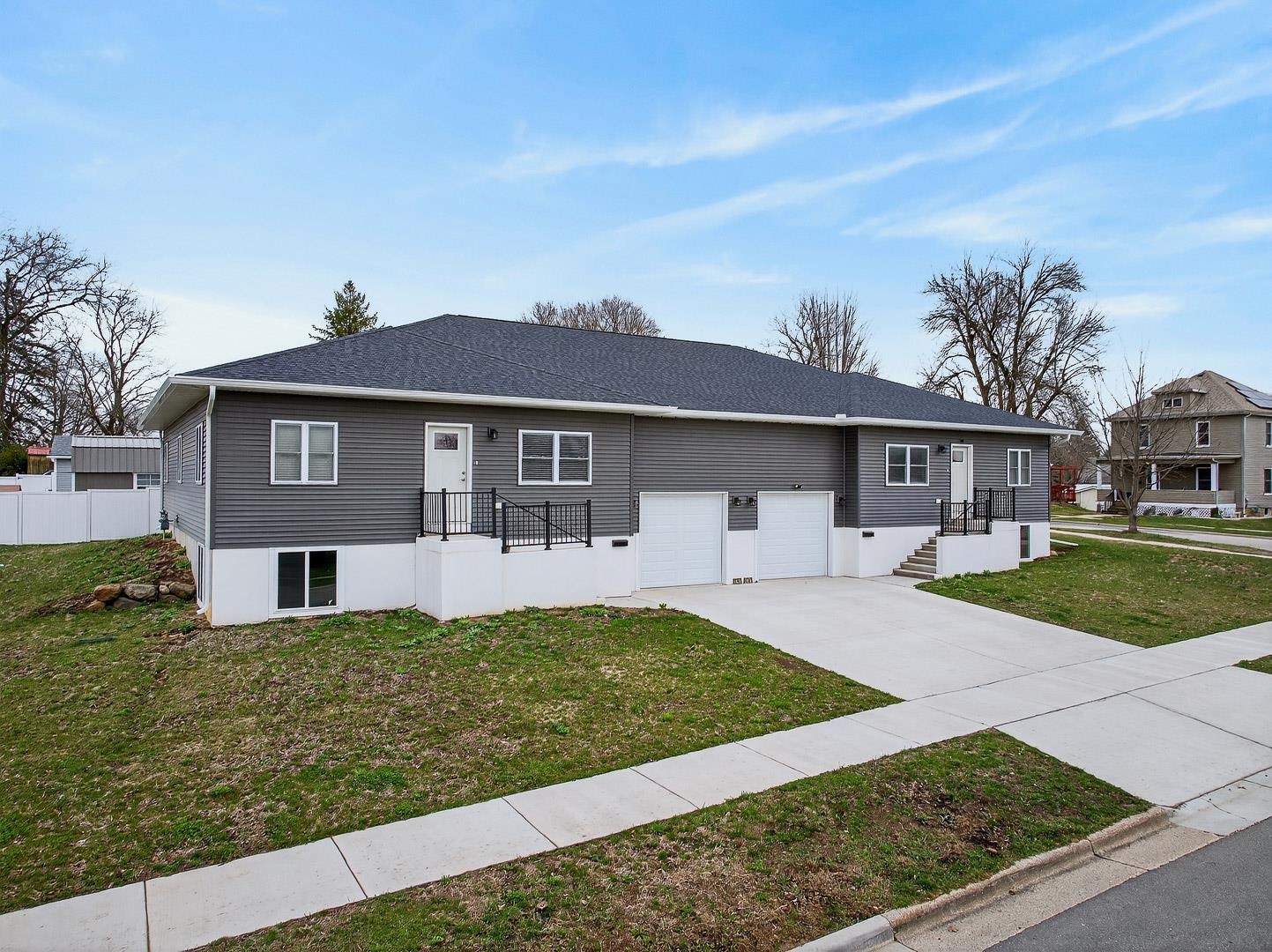 1423 21st Monroe, WI 53566 - Photo 2 of 30