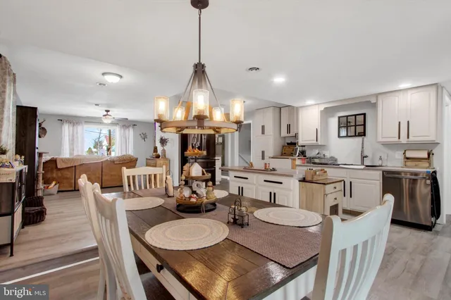 $309,900 | 11730 Anthony Highway, Waynesboro, PA 17268