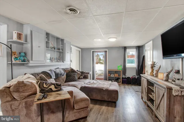 $309,900 | 11730 Anthony Highway, Waynesboro, PA 17268