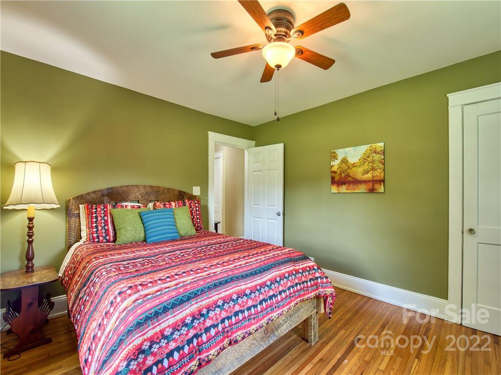 3701 Broad Street Clyde, NC 28721 - Photo 20 of 30 Gallery Image 20