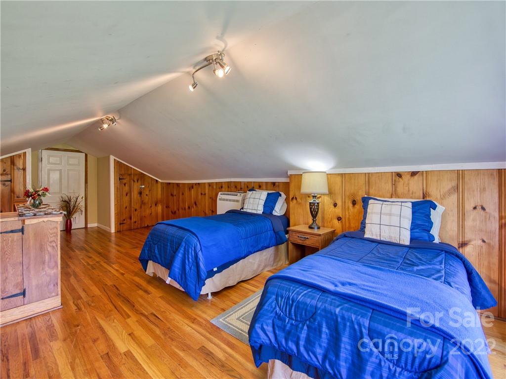 3701 Broad Street Clyde, NC 28721 - Photo 25 of 30 Gallery Image 25