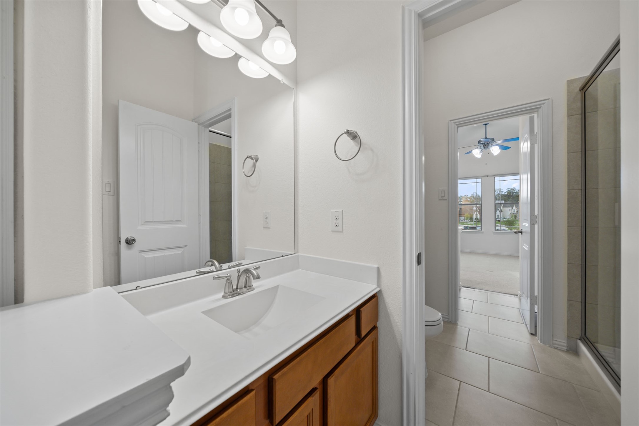 10419 Silver Shield Way Tomball, TX 77375 - Photo 36 of 50