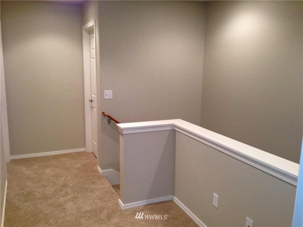 24057 Witte Road Southeast Maple Valley, WA 98038 - Photo 7 of 8 a view of closet