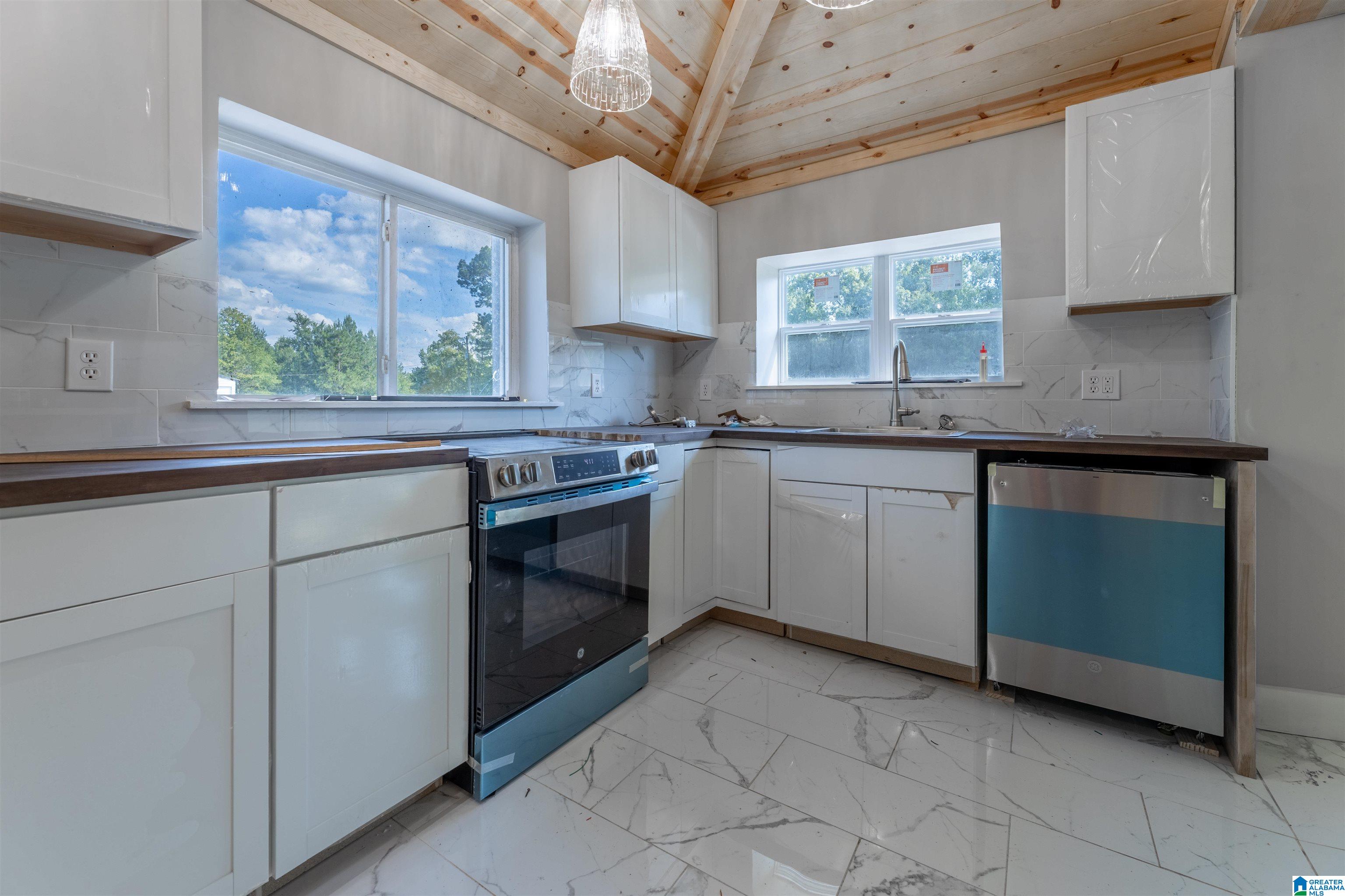 2596 Reads Mill Road Wellington, AL 36279 - Photo 5 of 29