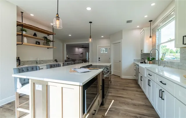 $697,000 | 1510 49th Street North, St. Petersburg, FL 33710