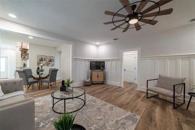 $697,000 | 1510 49th Street North, St. Petersburg, FL 33710